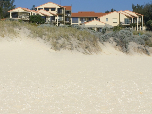 accommodation in Scarborough Beach Perth